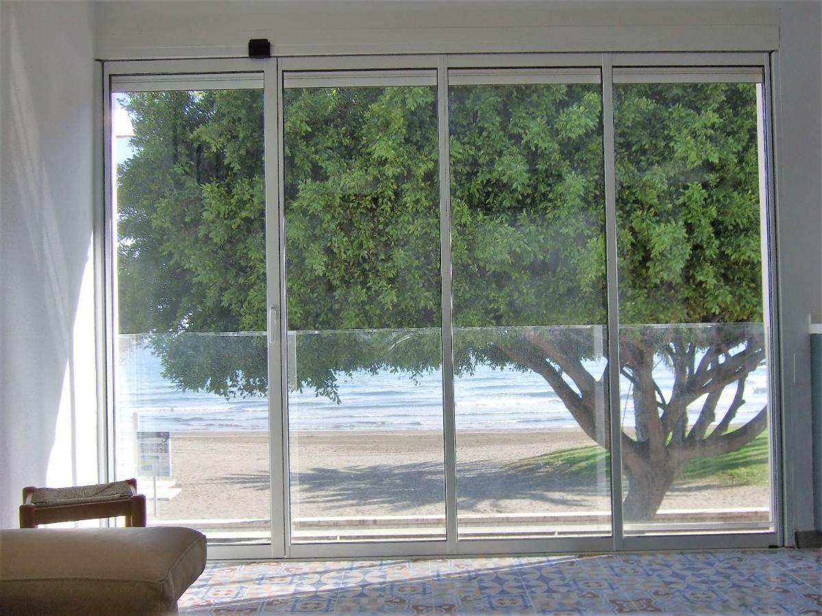 Beachfront House Malaga Exterior photo
